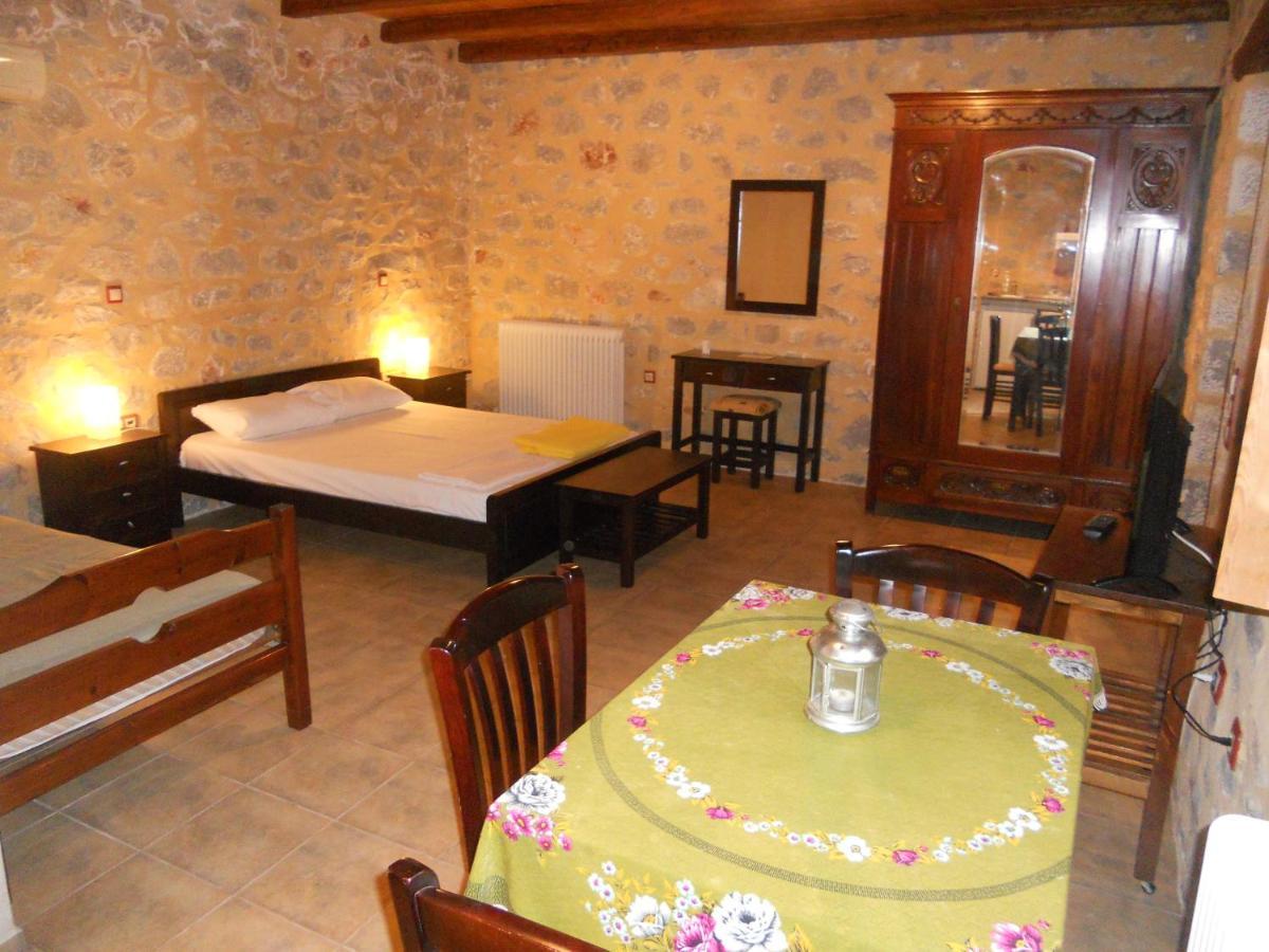 Villas Guest House Vathí Eksteriør billede
