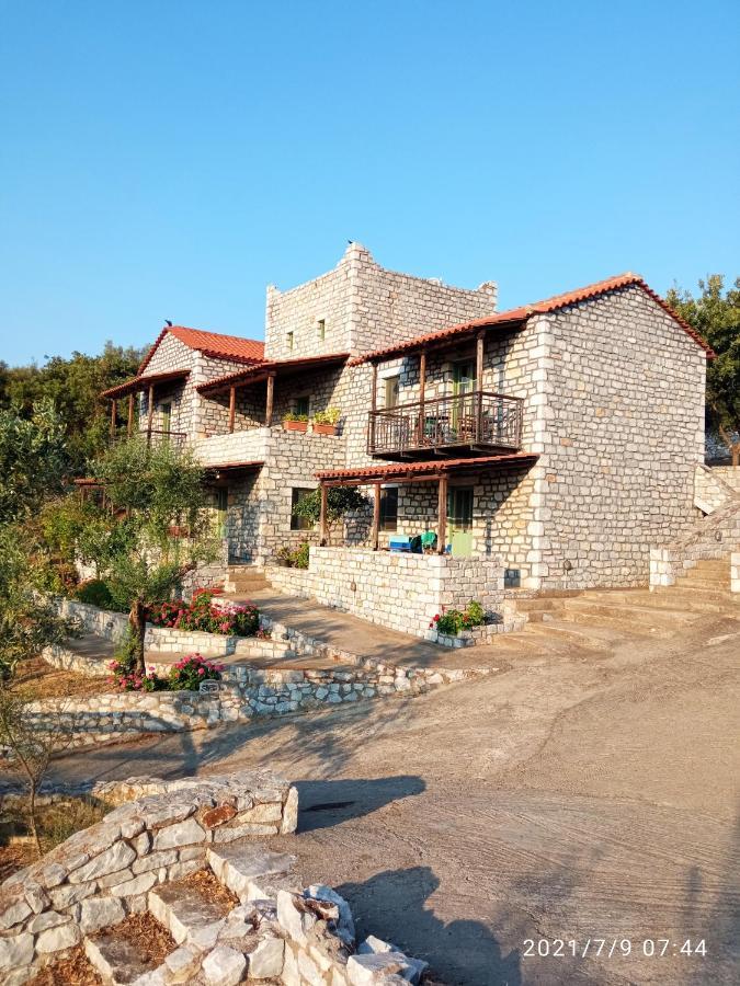 Villas Guest House Vathí Eksteriør billede
